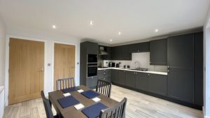 Photo 9- click for photo gallery